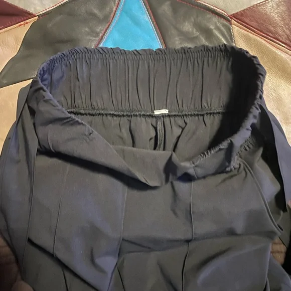 EuC LuLuLem0n LiGhtWeiGht NoiR wiDe leG tiE PaNts siZe 2 - Picture 12 of 14